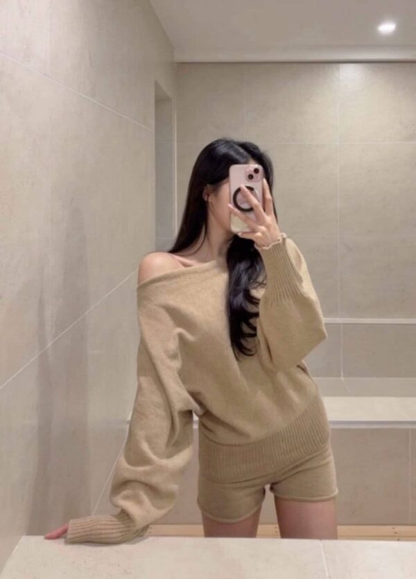 SILK - Image 3